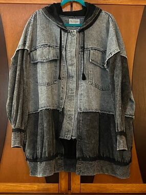 Oli & Hali Oversized Washed Black Fabric/Blue Denim Hooded Jacket w/Pockets